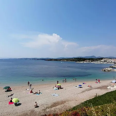 T2 Confortable Avec Jardin, Wi-fi Et Parking A 400m Des Plages - Fr-1-316-345 Six-Fours-les-Plages